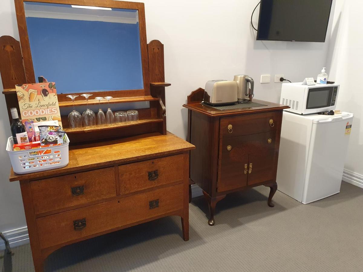 The Lancefield Lodge Lance Field エクステリア 写真