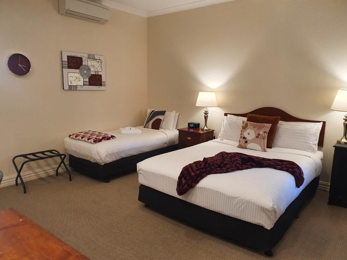 The Lancefield Lodge Lance Field エクステリア 写真