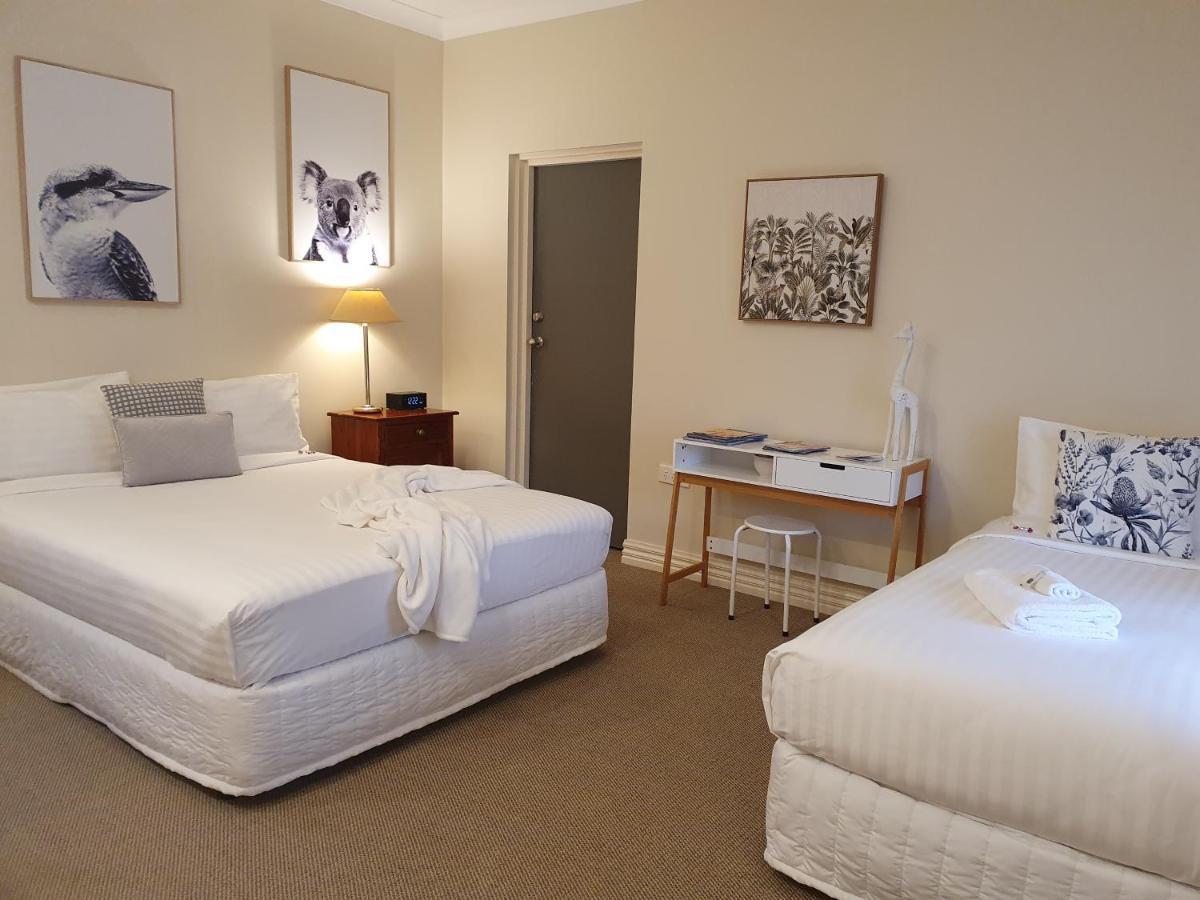 The Lancefield Lodge Lance Field エクステリア 写真